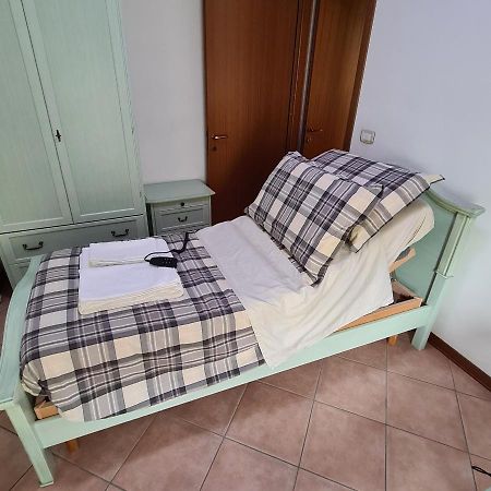 Appartamento Ai Tigli Каорле Екстериор снимка