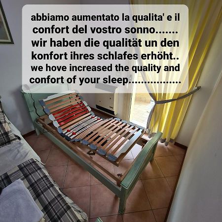 Appartamento Ai Tigli Каорле Екстериор снимка